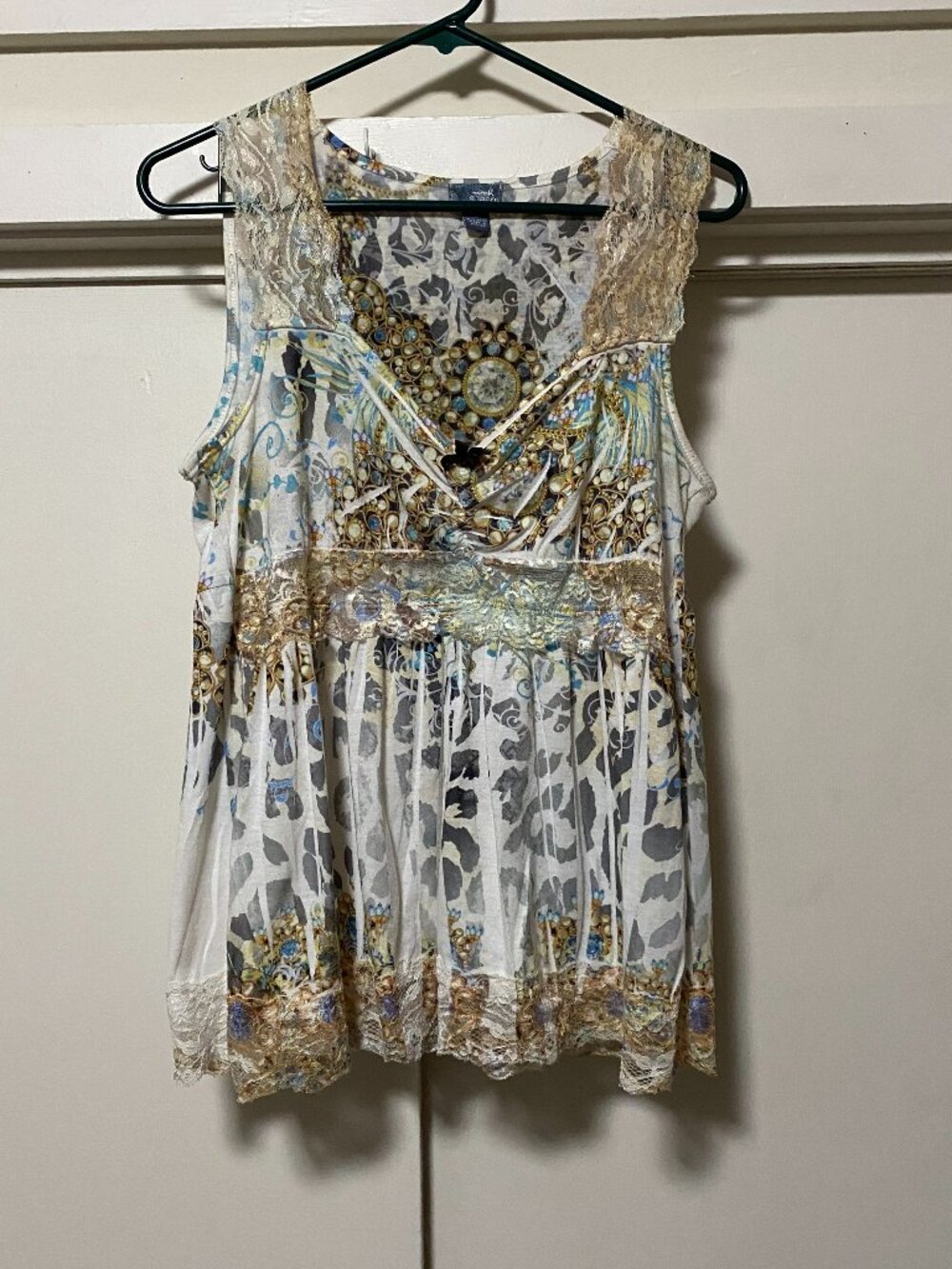 Oneworld Sleep, gold & tan tank/blouse w/multi designs & colors, size L